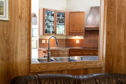 11832 Sunshine Coast Highway, Pender Harbour, BC 