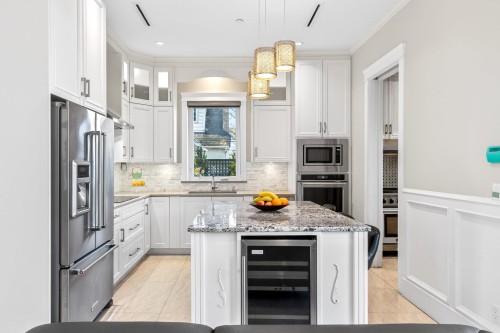 2989 32Nd Avenue W, Vancouver, BC 