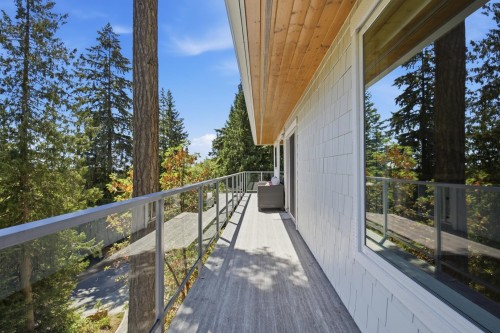 5673 Salmon Drive, Sechelt, BC 