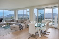 3101-1499 Pender Street W Vancouver, BC V6G 0A7