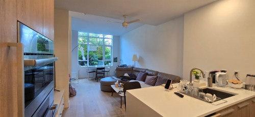 1208 27Th Street, North Vancouver, BC 