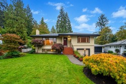 2870 Thorncliffe Drive  North Vancouver, BC V7R 2S8