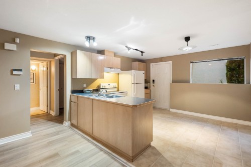 1522 Whitebark Place, Coquitlam, BC 