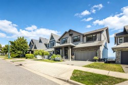 1419 Strawline Hill Street  Coquitlam, BC V3E 0L5