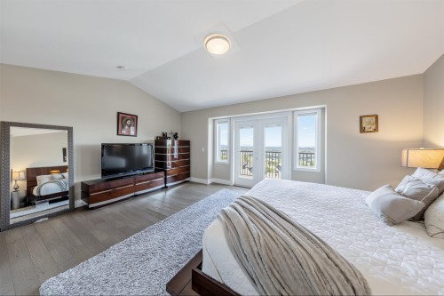 1419 Strawline Hill Street, Coquitlam, BC 