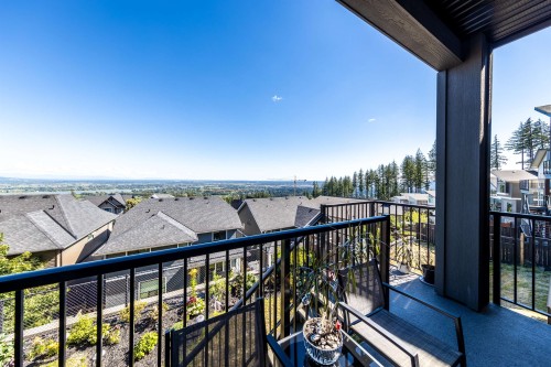 1419 Strawline Hill Street, Coquitlam, BC 
