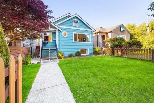 3311 8Th Avenue W, Vancouver, BC 
