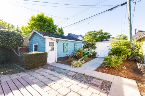 3311 8Th Avenue W, Vancouver, BC 