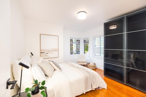 3311 8Th Avenue W, Vancouver, BC 