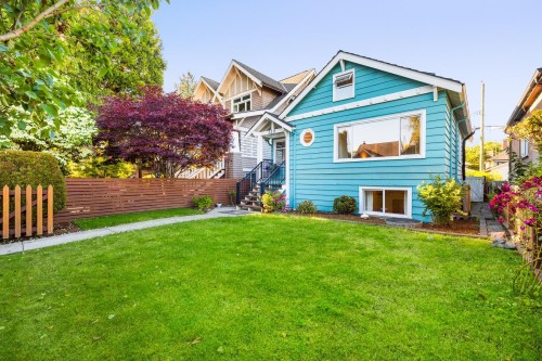 3311 8Th Avenue W, Vancouver, BC 