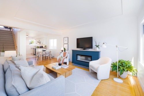 3311 8Th Avenue W, Vancouver, BC 
