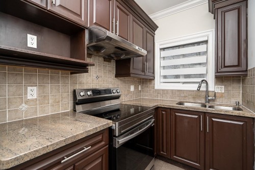 3701 Lincoln Avenue, Coquitlam, BC 