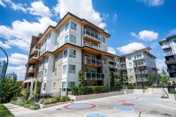 302-723 Grover Avenue  Coquitlam, BC V3J 0L9