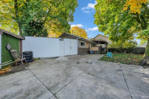 735 Lea Avenue, Coquitlam, BC 