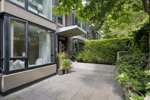 153 2Nd Street W, North Vancouver, BC 