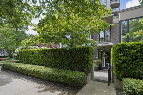 153 2Nd Street W, North Vancouver, BC 