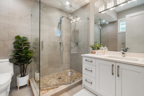 1745 Enderby Avenue, Delta, BC 