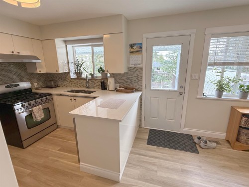 1184 Glenayre Drive, Port Moody, BC 