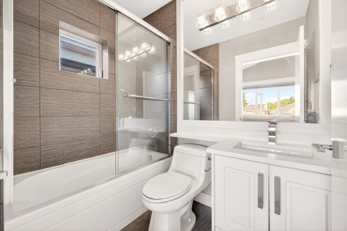 8068 Haig Street, Vancouver, BC 