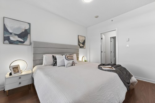 202-7362 Elmbridge Way, Richmond, BC 