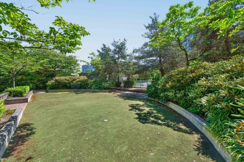 202-7362 Elmbridge Way, Richmond, BC 