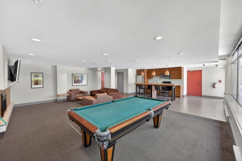 202-7362 Elmbridge Way, Richmond, BC 