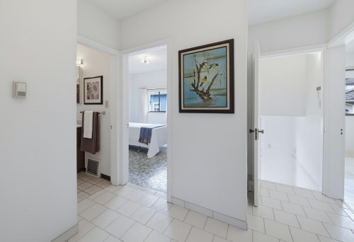 2546 Napier Street, Vancouver, BC 