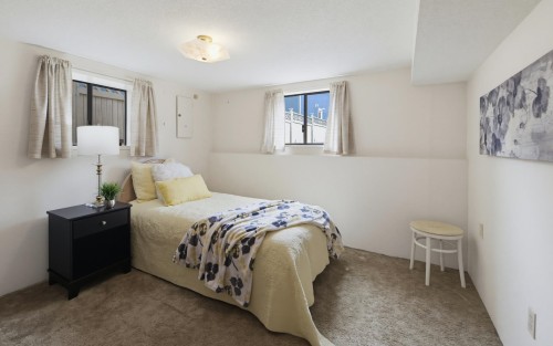 2546 Napier Street, Vancouver, BC 