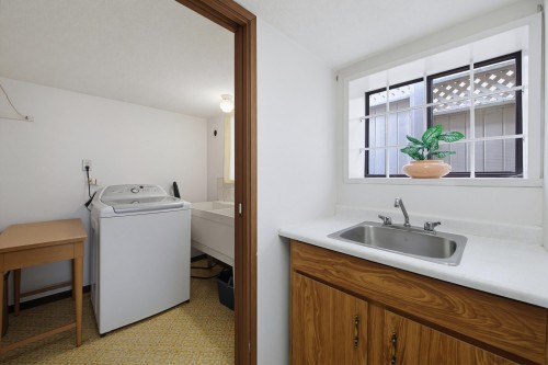 2546 Napier Street, Vancouver, BC 