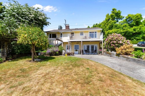 144 Eighth Avenue E, New Westminster, BC 