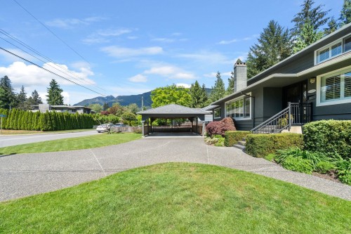 4368 Arundel Road, North Vancouver, BC 