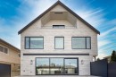 2-2425 Kitchener Street, Vancouver, BC 