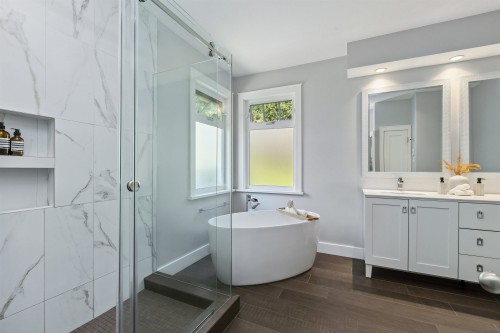 4789 Headland Drive, West Vancouver, BC 