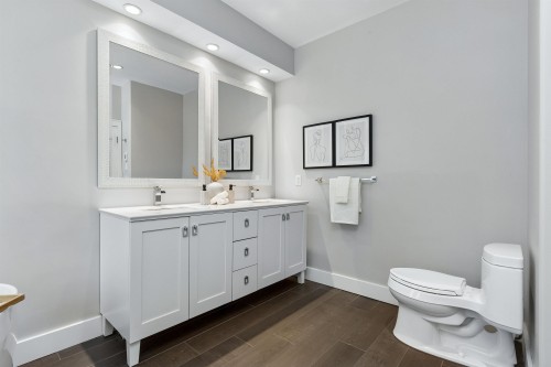 4789 Headland Drive, West Vancouver, BC 