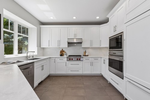4789 Headland Drive, West Vancouver, BC 