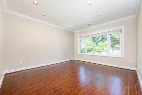 5088 Granville Street, Vancouver, BC 