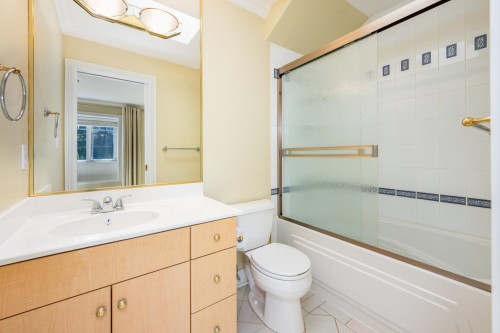 5088 Granville Street, Vancouver, BC 