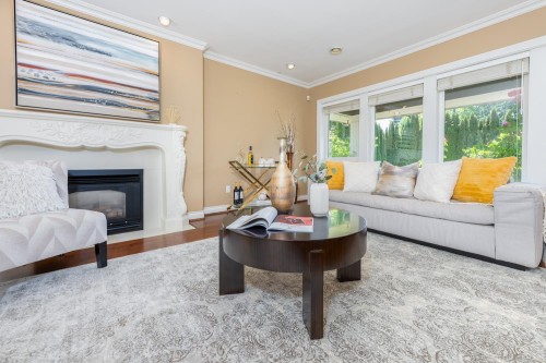 5088 Granville Street, Vancouver, BC 