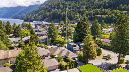 6422 Douglas Street, West Vancouver, BC 