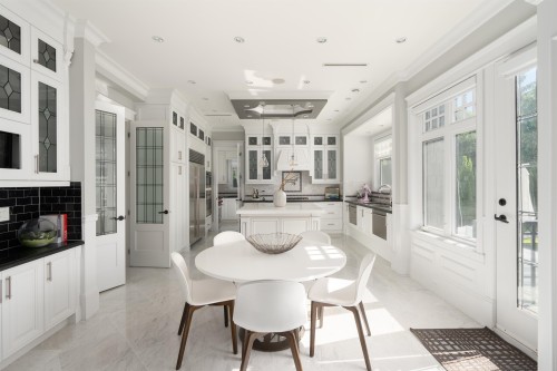 6869 Selkirk Street, Vancouver, BC 