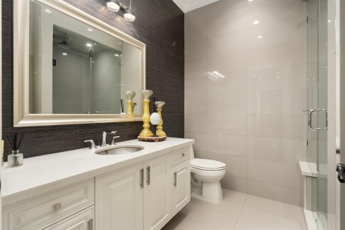 6869 Selkirk Street, Vancouver, BC 