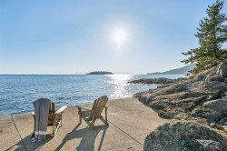 6054 Gleneagles Drive  West Vancouver, BC V7W 1W2