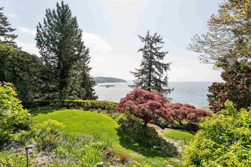 6054 Gleneagles Drive, West Vancouver, BC 
