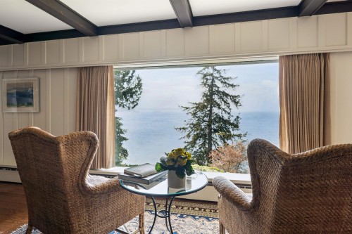 6054 Gleneagles Drive, West Vancouver, BC 
