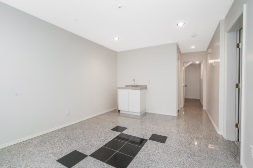2304 Garden Drive, Vancouver, BC 