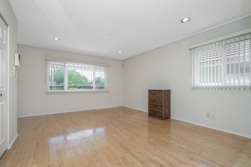 2304 Garden Drive, Vancouver, BC 