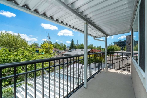 2304 Garden Drive, Vancouver, BC 