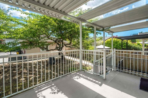 2304 Garden Drive, Vancouver, BC 