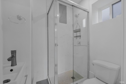 5140 Slocan Street, Vancouver, BC 