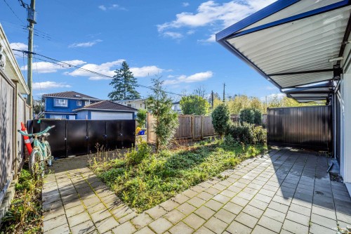 5140 Slocan Street, Vancouver, BC 